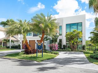 2240 Date Palm Rd, Boca Raton, FL 33432