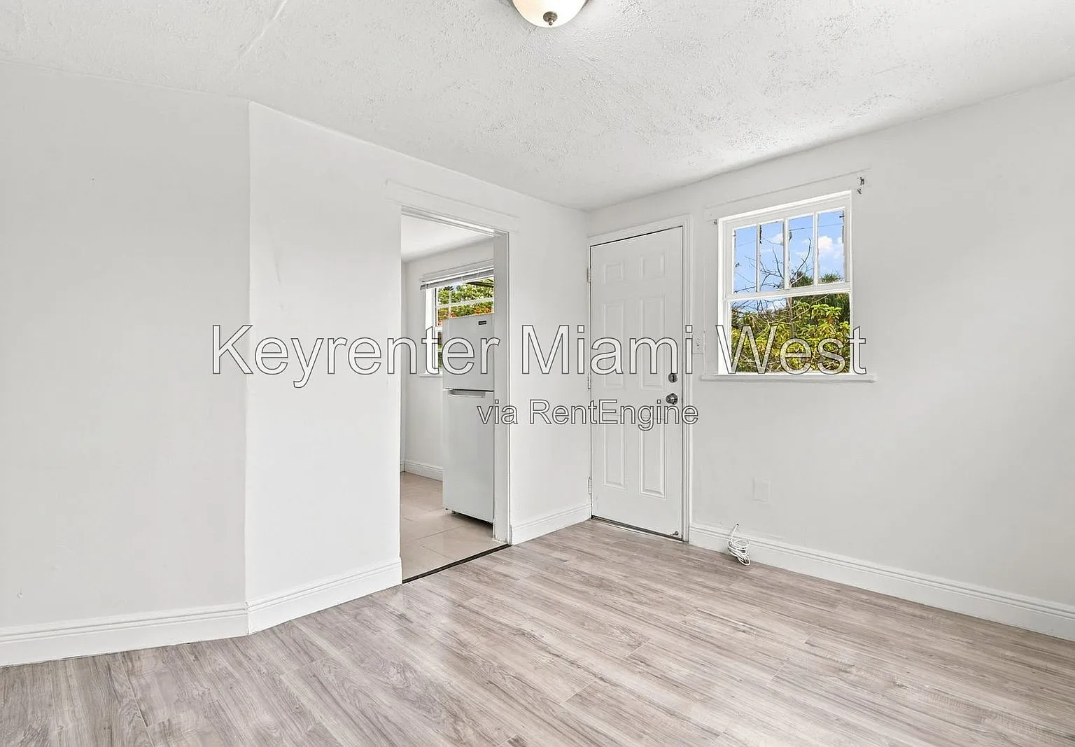 1 bed, 1.0 bath, 700 sqft, $1,500 — Photo 3