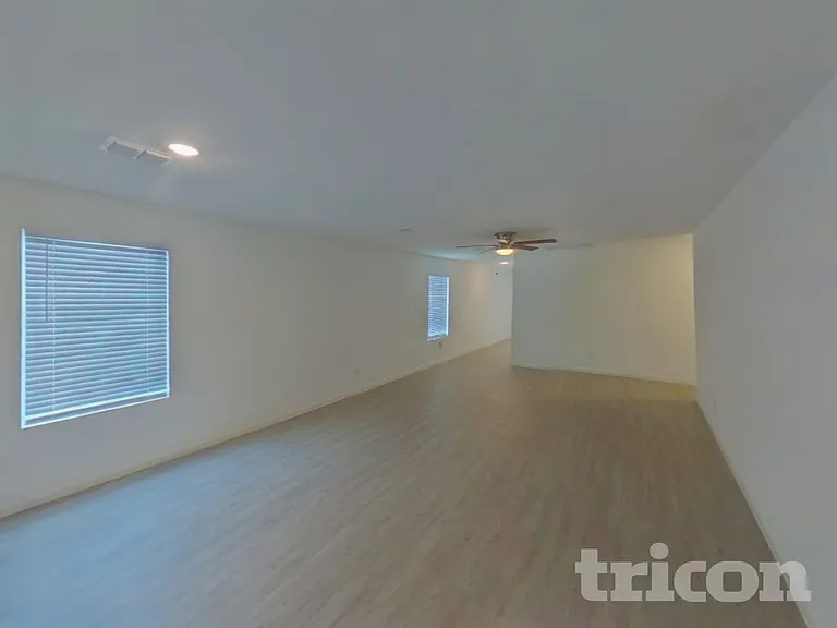 6751 Highlands St — Photo 3
