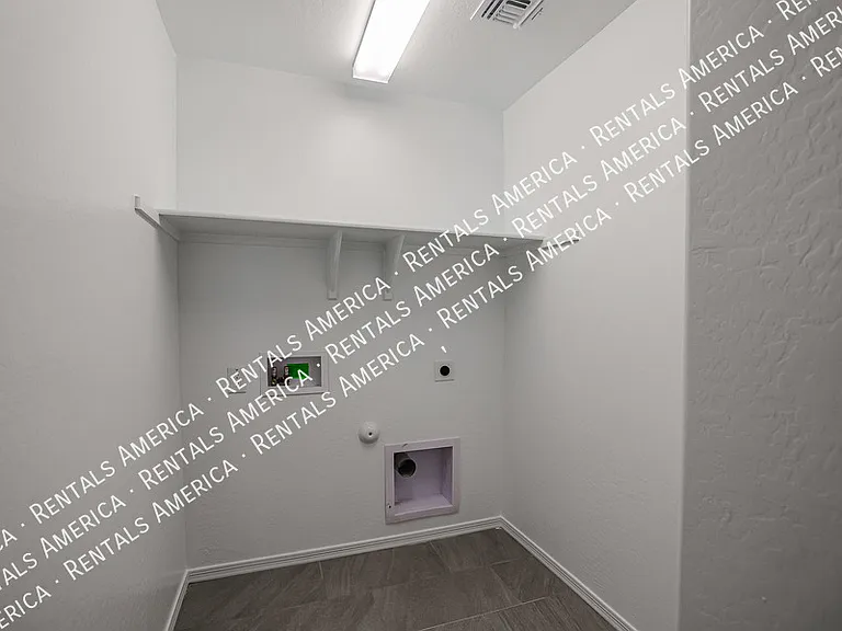 25196 N 142nd Dr — Photo 18