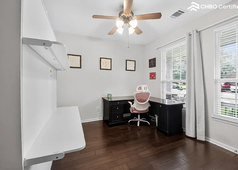 4th Bedroom, currently used as an office
