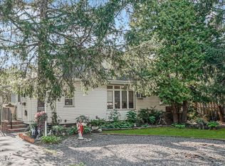 200 Giffords Ln, Staten Island, NY 10308