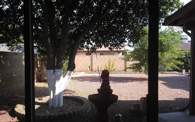 4737 W Laurie Ln — Photo 12