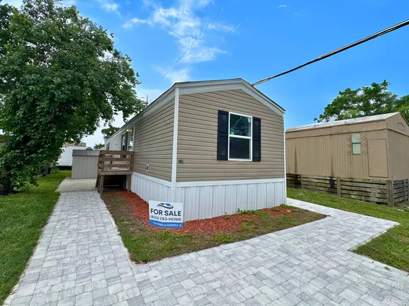 349 Kelly St #Co92, Merritt Island, FL 32952