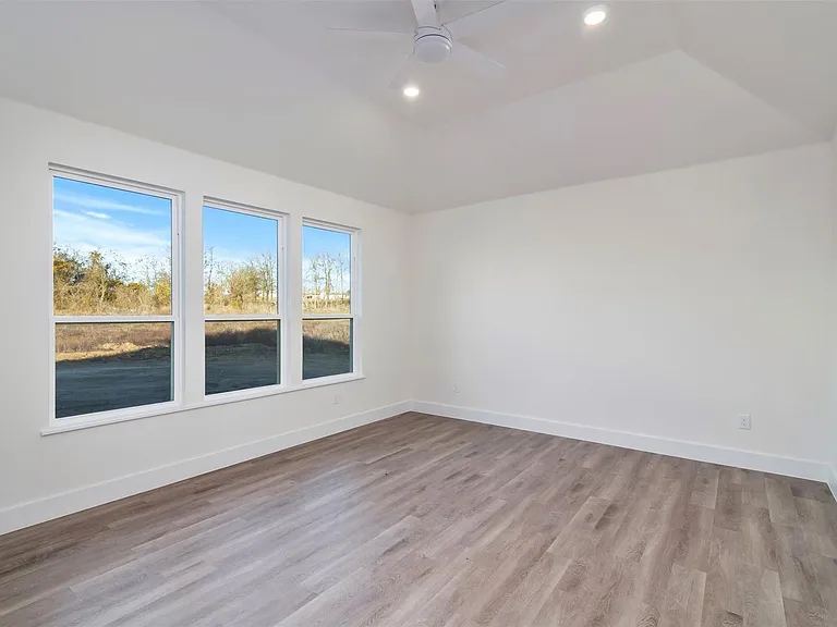 2722 Eastridge Blvd — Photo 27