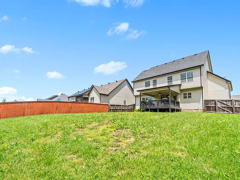1697 Ellie Piper Cir — Photo 37
