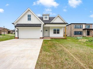 8795 Spartan Ct, Bowling Green, KY 42104