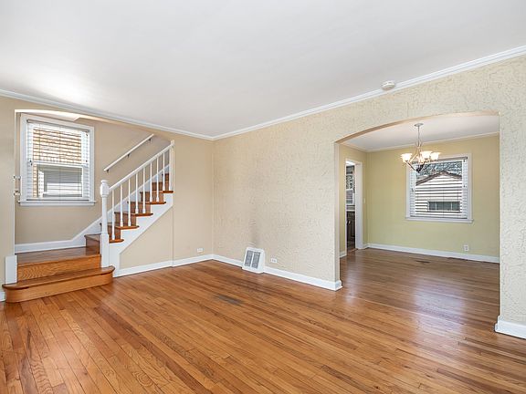 4th image of 1641 N 22nd Ave