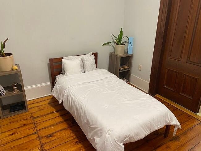 2nd image of 194 Mount Pleasant Ave #1