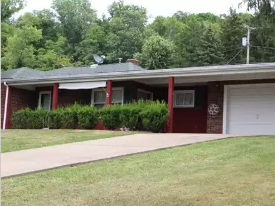 1st image of 32 S Highland Ave