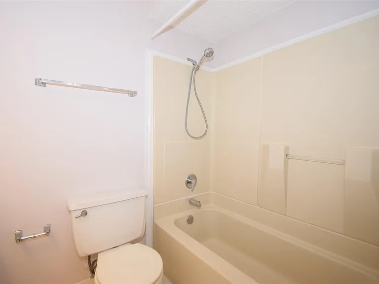 14239 Misty Meadow Ln — Photo 19