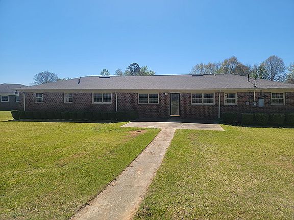 4th image of 508 Country Club Rd