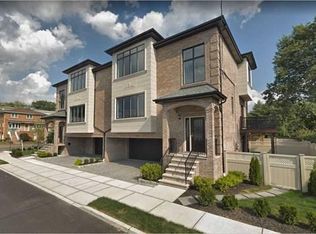 1156B Inwood Ter #B, Fort Lee, NJ 07024