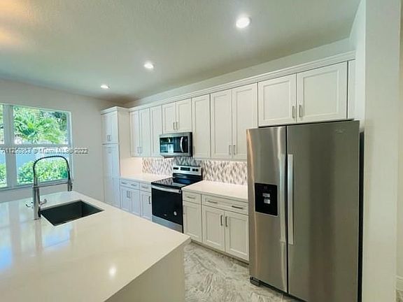 2nd image of 592 Parsons Way #592