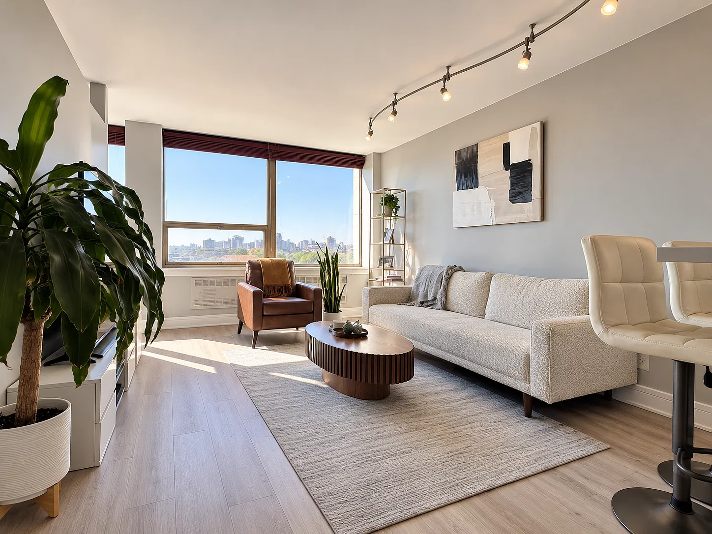 Studio, $2,395 — Photo 1