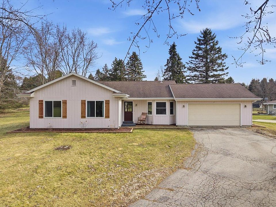 1st image of 627 Prairie View DRIVE