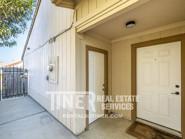 7586 Waterwillow Dr — Photo 28