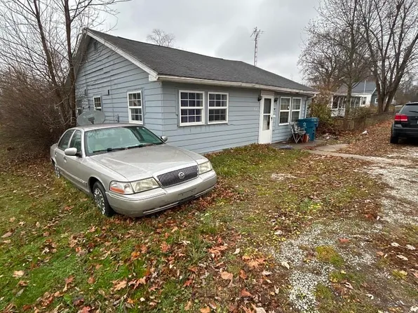 1607 E 36th St, Marion, IN 46953