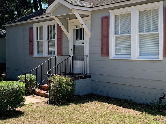 3rd image of 2201 Mississippi Ave