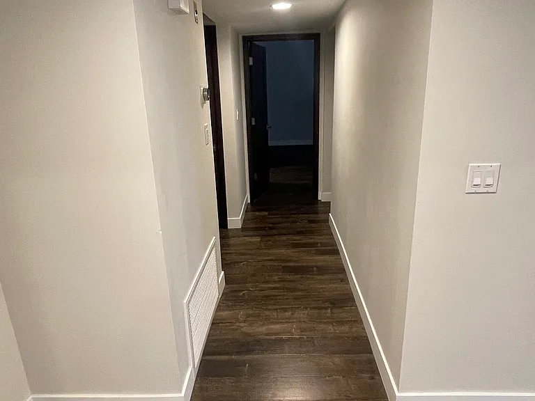 1229 E Wilson Ave #204 — Photo 3