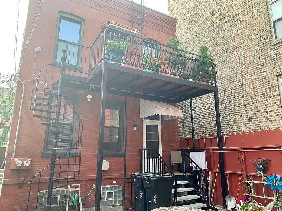 1st image of 1340 N Claremont Ave