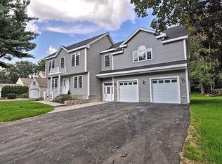 6 Marlboro St, Maynard, MA 01754