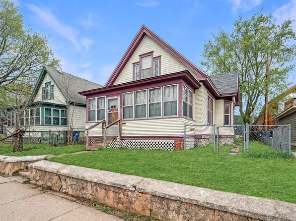 233 Goodrich Ave, Saint Paul, MN 55102