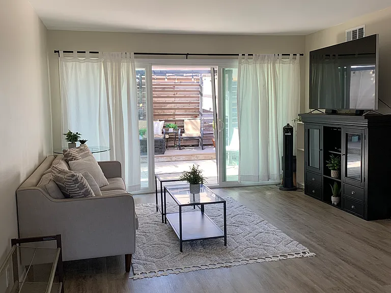 1612 La Madera Ln — Photo 2