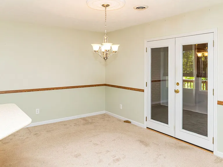 121 Creekwood Way — Photo 6