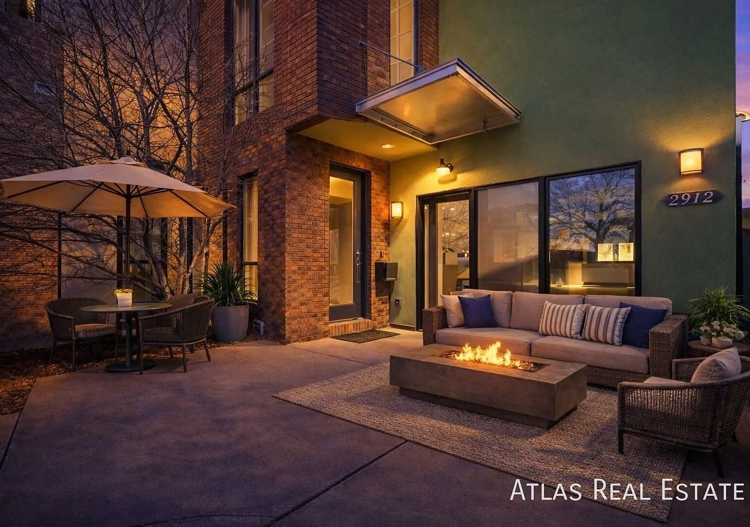 Luxury 4BR/5BA Highlands Home | Private Rooftop Terrace & Mountain Views — Photo 2