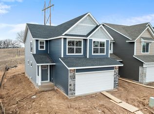 1590 76th St W, Inver Grove Heights, MN 55077