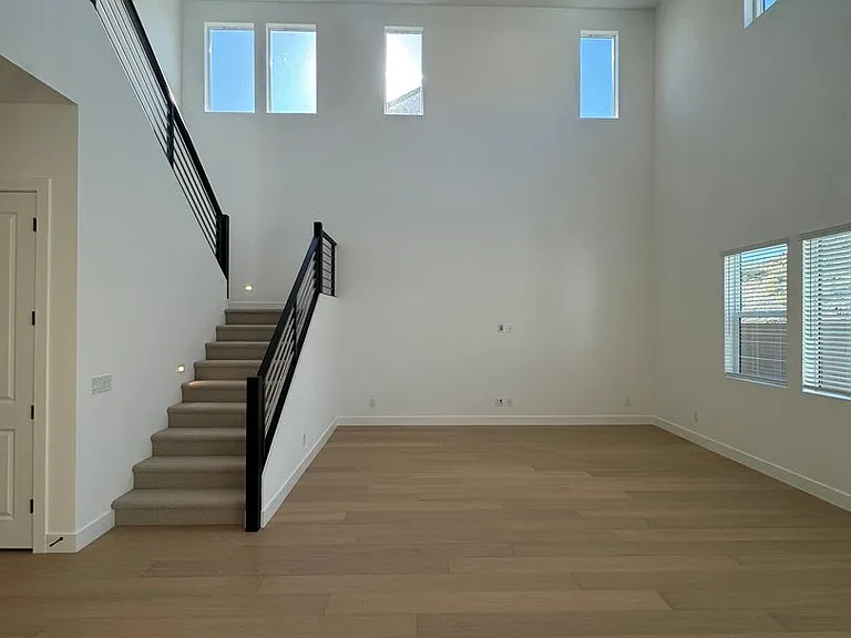 7326 W Running Deer Trl — Photo 34