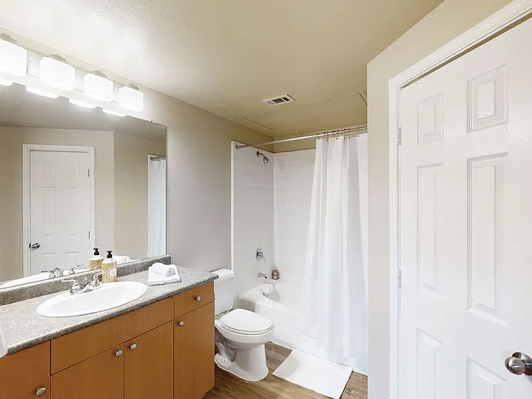 The Landing at Mansfield Apartments — Photo 6