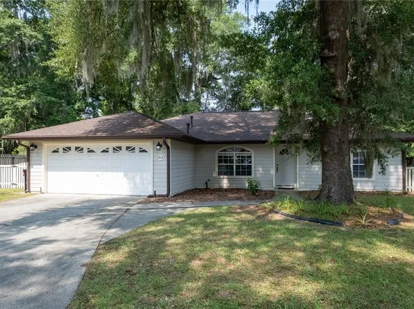 2914 NW 52nd Dr, Gainesville, FL 32606