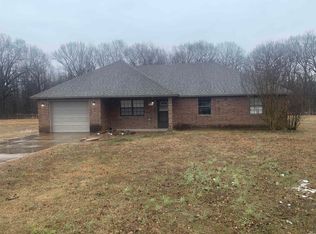 111 Riley Ave, Higginson, AR 72068