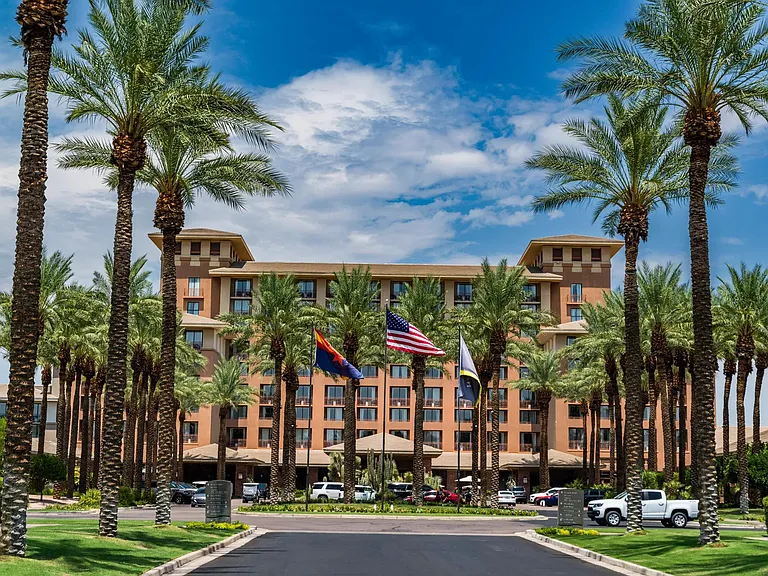 Escape to luxury and relaxation at Westin Kierland Resort & Spa.