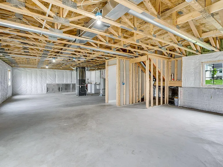 335 Cypress St — Photo 24