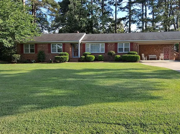 3302 Evelyn Dr, Kinston, NC 28504