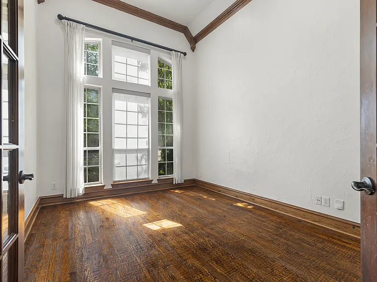 11292 Berkeley Hall Ln — Photo 4