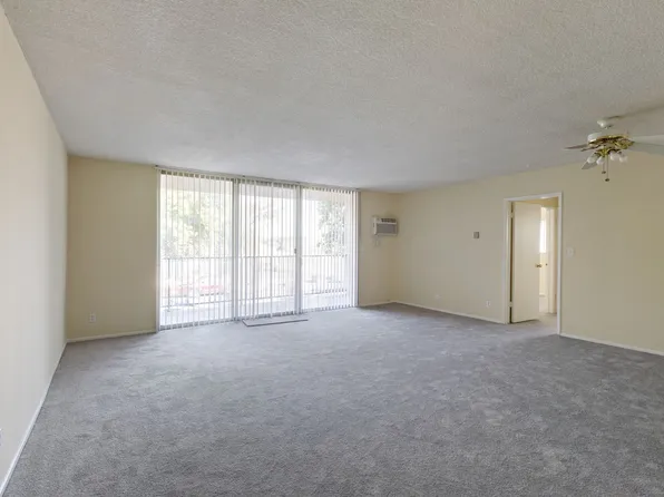 Lindley Apt, 8421 Lindley Ave #8, Northridge, CA 91325
