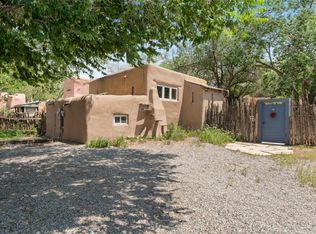 507 Apodaca Hl, Santa Fe, NM 87501