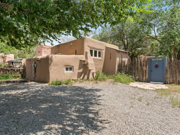 507 Apodaca Hl, Santa Fe, NM 87501