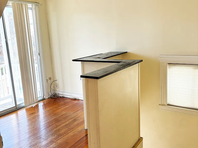 30 Early Ave #2 — Photo 19