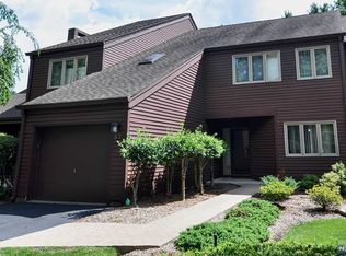 57 N Bayard Ln, Mahwah, NJ 07430