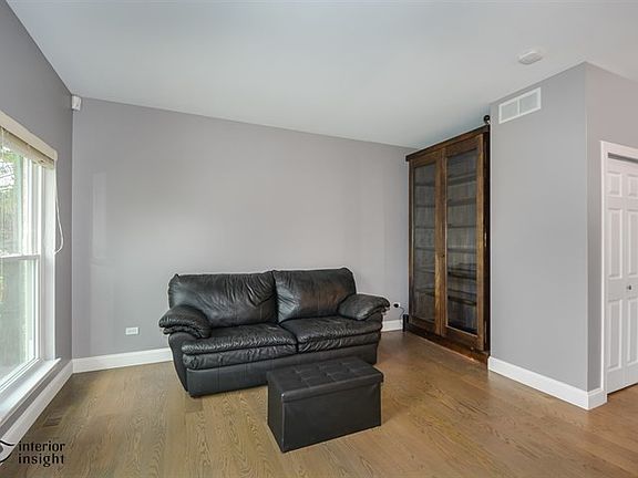 4th image of 1394 Glenside Dr