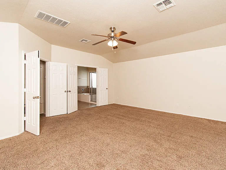 6509 Creek Land Rd — Photo 14
