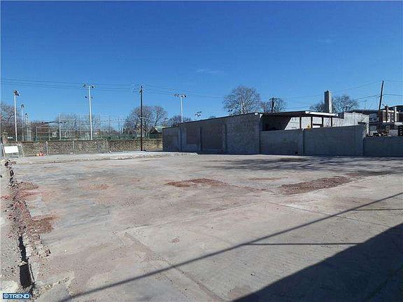 5th image of 4416 Longshore Ave