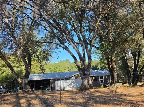 22026 Trotter Rd, Grass Valley, CA 95949