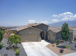 4122 Stelzer Dr NE, Rio Rancho, NM 87144