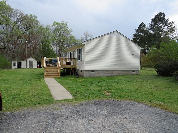 4th image of 451 Southside Ln #A